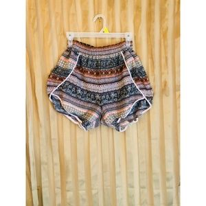 Patterned shorts